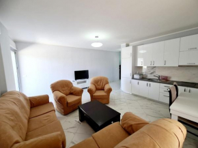 Sky - Apartment - Brown